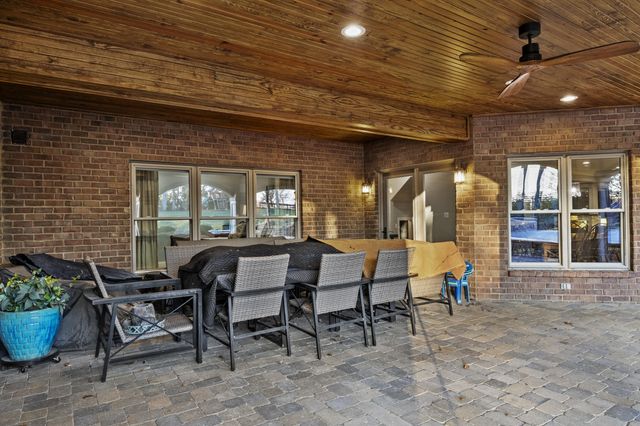 236 E Cambridge Lane, Nicholasville, KY 40356