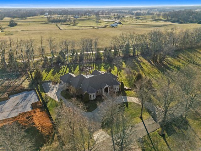 236 E Cambridge Lane, Nicholasville, KY 40356