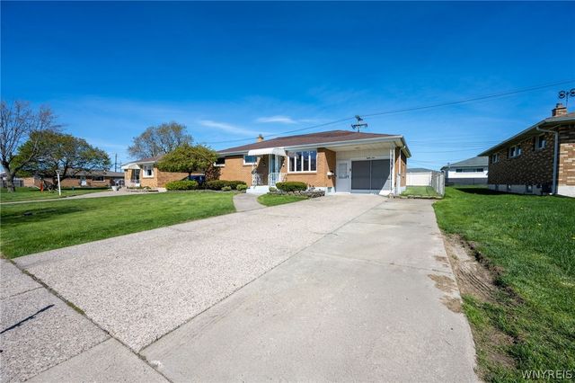 89 Homeworth Parkway, Cheektowaga, NY 14225