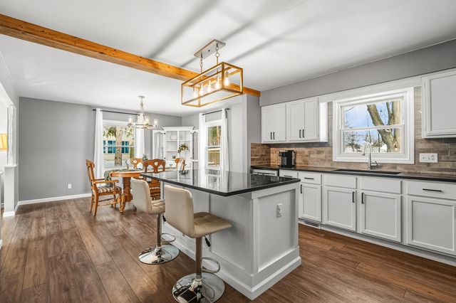 1112 Woodview Drive, Portage City, MI 49024