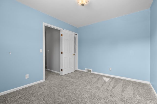 1112 Woodview Drive, Portage City, MI 49024