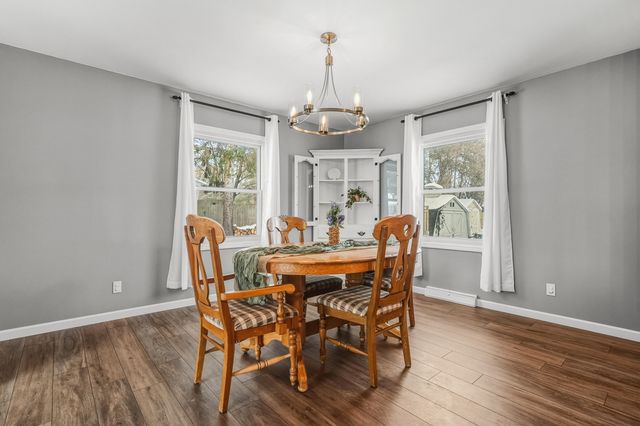 1112 Woodview Drive, Portage City, MI 49024