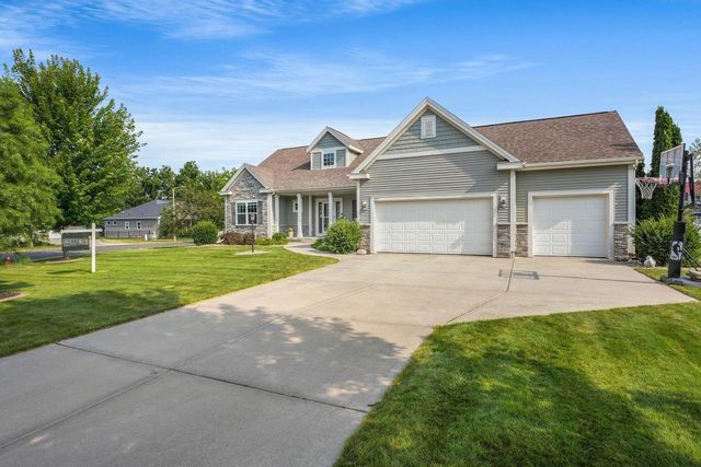 307 Erin Court, Cottage Grove, WI 53527