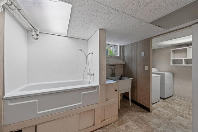 4019 19th Avenue S, Minneapolis, MN 55407