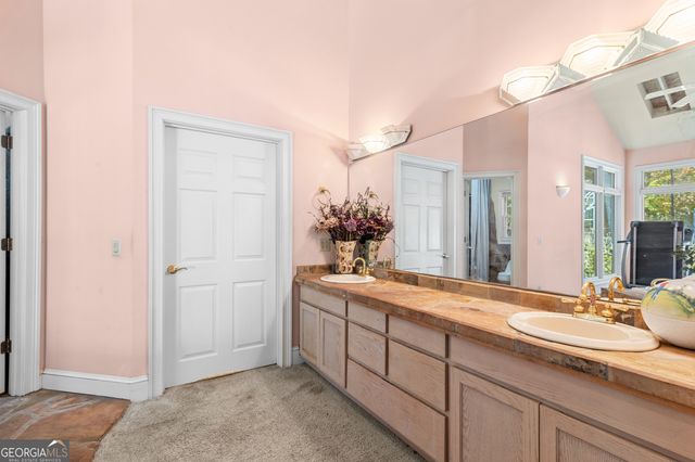 593 Cross Creek Drive, Toccoa, GA 30577