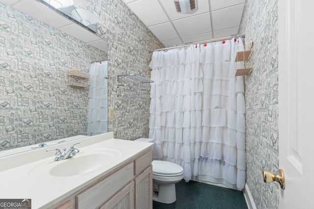 593 Cross Creek Drive, Toccoa, GA 30577