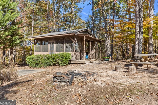 593 Cross Creek Drive, Toccoa, GA 30577