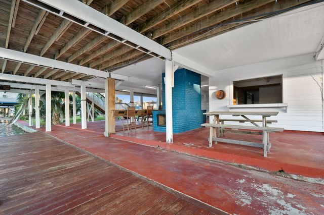 21814 Lampasas Drive, Galveston, TX 77554