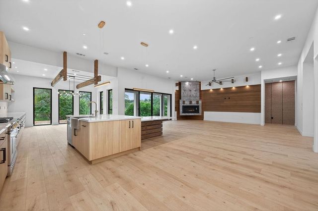 634 Lakeridge Dr, Auburn, CA 95603