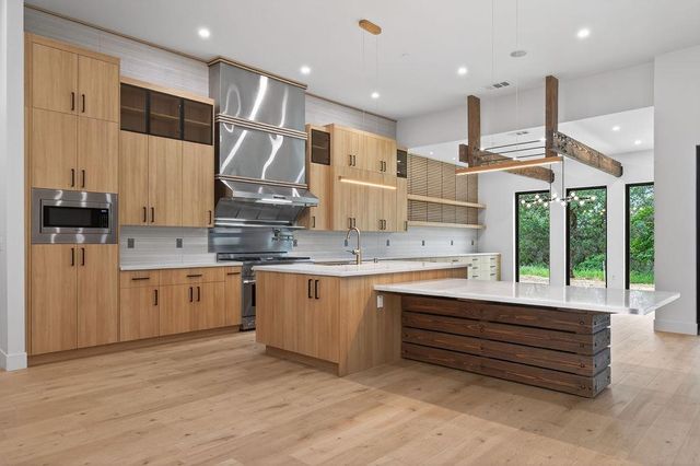 634 Lakeridge Dr, Auburn, CA 95603