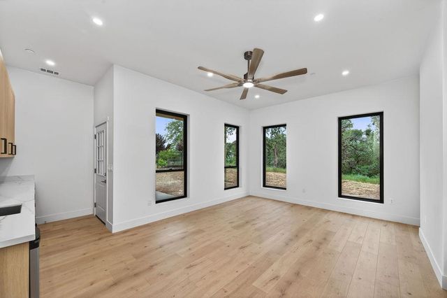634 Lakeridge Dr, Auburn, CA 95603