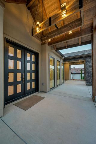 634 Lakeridge Dr, Auburn, CA 95603