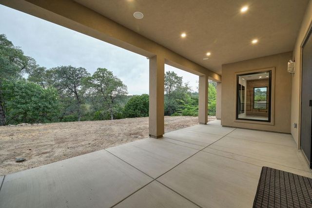 634 Lakeridge Dr, Auburn, CA 95603