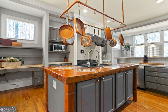 950 Casteel Road, Powder Springs, GA 30127