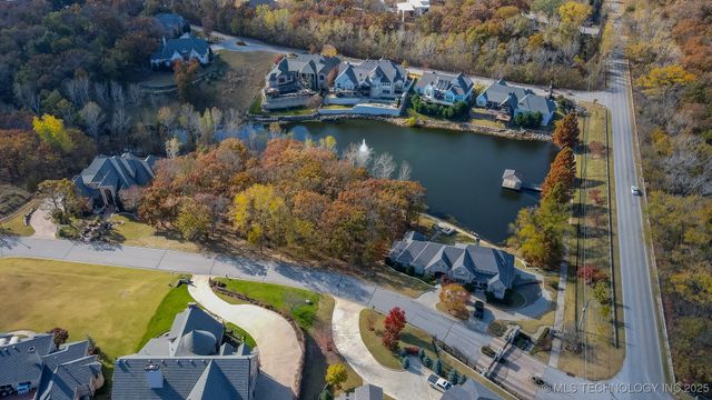 12110 S 14th Court, Jenks, OK 74037