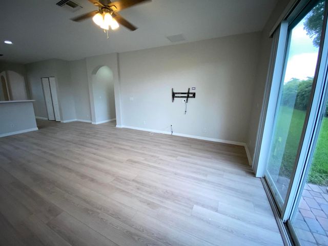 1215 Rosegate Boulevard, Riviera Beach, FL 33404