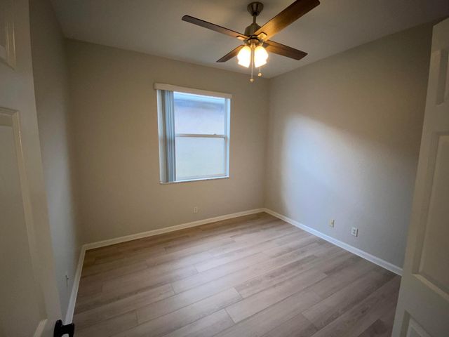 1215 Rosegate Boulevard, Riviera Beach, FL 33404