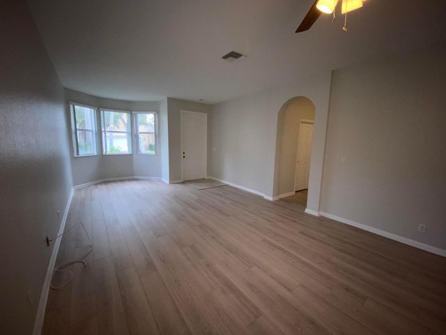 1215 Rosegate Boulevard, Riviera Beach, FL 33404