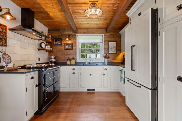 43 Old Duck Hole Road, Orleans, MA 02653