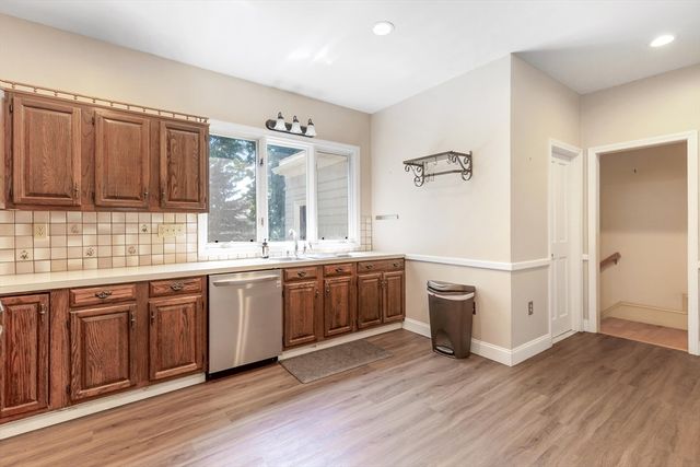 38 Fifth St, Medford, MA 02155