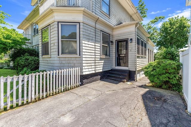 38 Fifth St, Medford, MA 02155