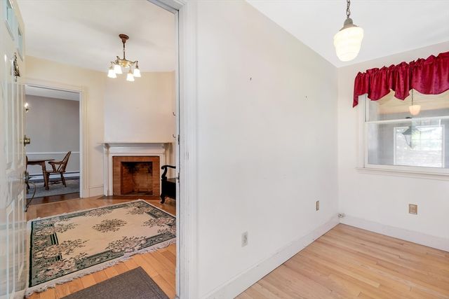 38 Fifth St, Medford, MA 02155