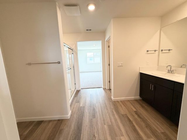 873 S Philip Avenue, Fowler, CA 93625