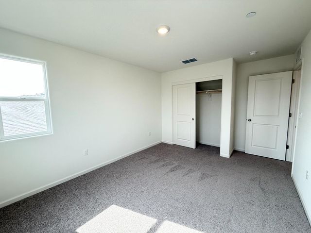 873 S Philip Avenue, Fowler, CA 93625