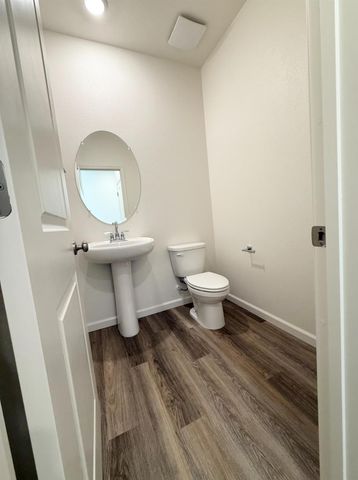 873 S Philip Avenue, Fowler, CA 93625