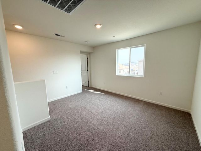 873 S Philip Avenue, Fowler, CA 93625