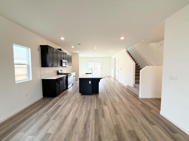 873 S Philip Avenue, Fowler, CA 93625