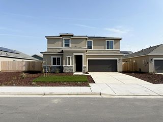 873 S Philip Avenue, Fowler, CA 93625