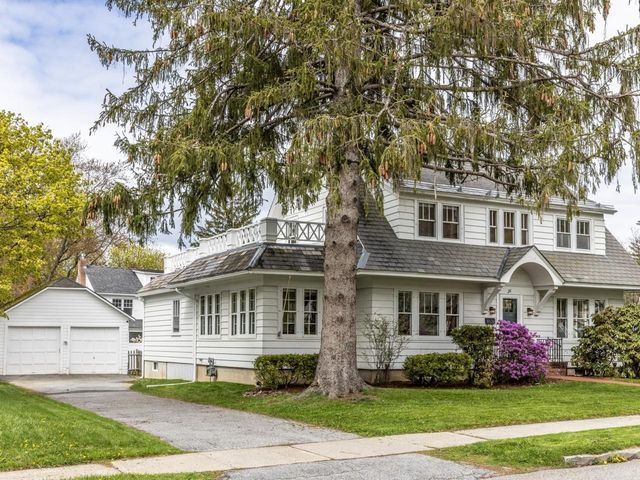28 Henderson Terrace, Burlington, VT 05401