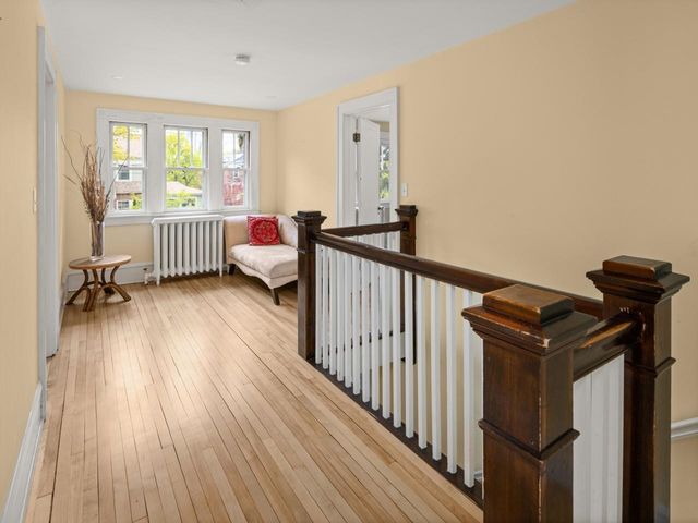 28 Henderson Terrace, Burlington, VT 05401