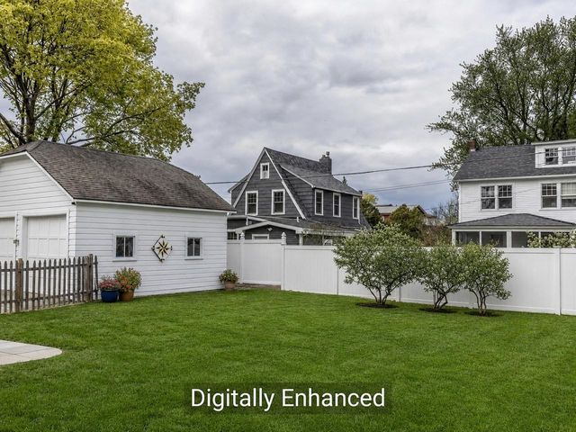 28 Henderson Terrace, Burlington, VT 05401