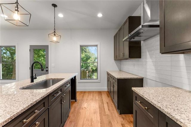 891 Thurmond NW Street, Atlanta, GA 30314