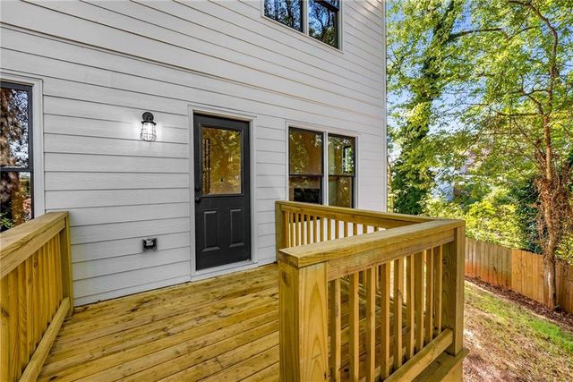 891 Thurmond NW Street, Atlanta, GA 30314