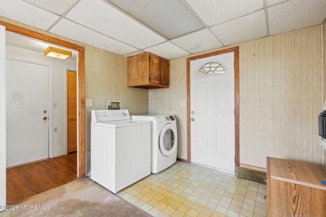 1020 Crystal Drive, Toms River, NJ 08753