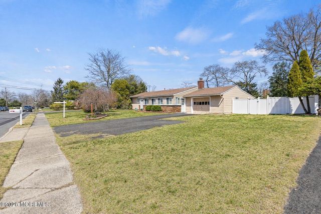 1020 Crystal Drive, Toms River, NJ 08753