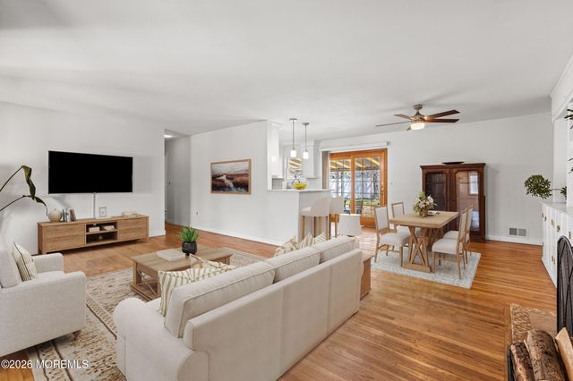 1020 Crystal Drive, Toms River, NJ 08753