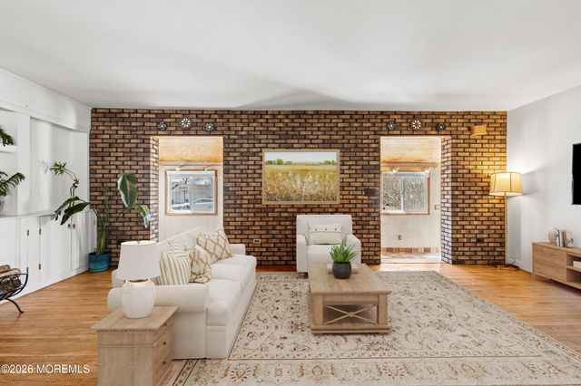 1020 Crystal Drive, Toms River, NJ 08753