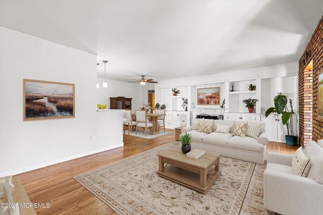 1020 Crystal Drive, Toms River, NJ 08753