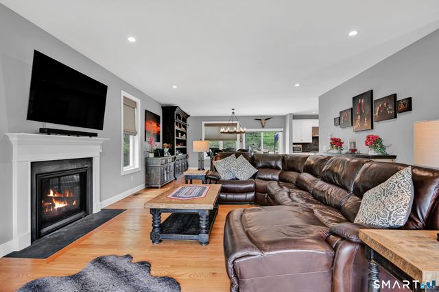 59 Saw Mill Road, Burlington, CT 06013