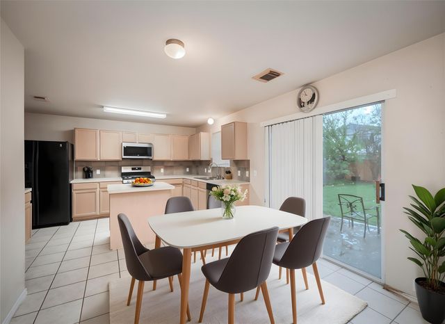 816 Tapestry CV, Pflugerville, TX 78660