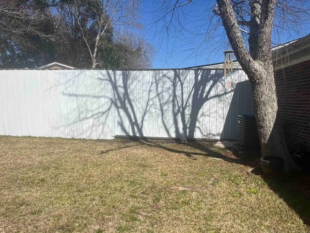 503 Garden Dr., Myrtle Beach, SC 29575