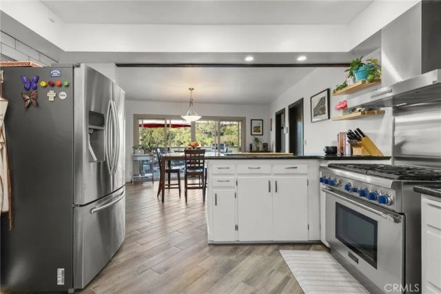 80 Sequoia Drive, Pasadena, CA 91105