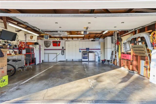 80 Sequoia Drive, Pasadena, CA 91105