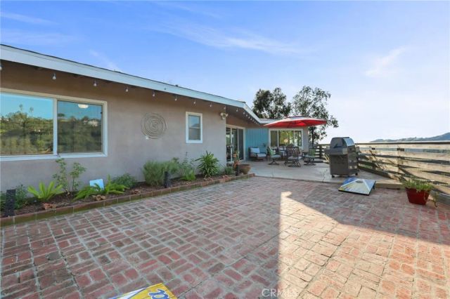80 Sequoia Drive, Pasadena, CA 91105