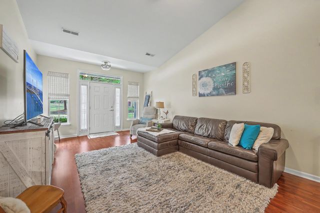8693 Grassy Oak Trail, North Charleston, SC 29420