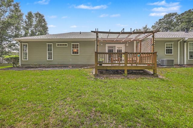 8693 Grassy Oak Trail, North Charleston, SC 29420